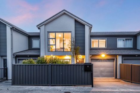 Photo of property in 8 Tieke Lane, Kenepuru, Porirua, 5022