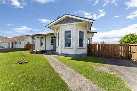 Photo of property in 2 Brunswick Road, Aramoho, Whanganui, 4500