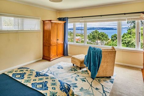 Photo of property in 7 Russo Terrace, Eastbourne, Lower Hutt, 5013