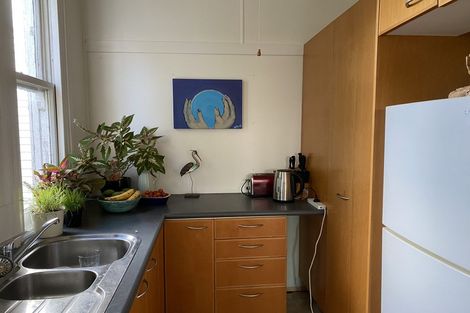 Photo of property in 18 Shoal Bay Road, Devonport, Auckland, 0624