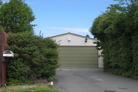 Photo of property in 15 Petries Road, Woodend, 7610