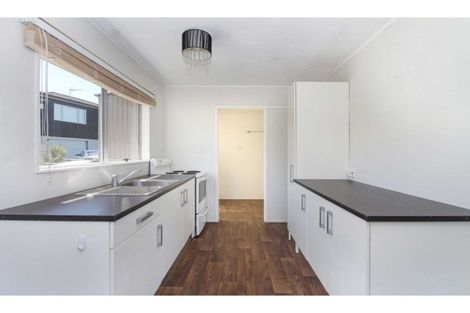 Photo of property in 1/117 Lynn Road, Bayview, Auckland, 0629