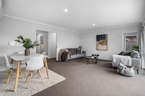 Photo of property in 54 Awataha Crescent, Pyes Pa, Tauranga, 3110