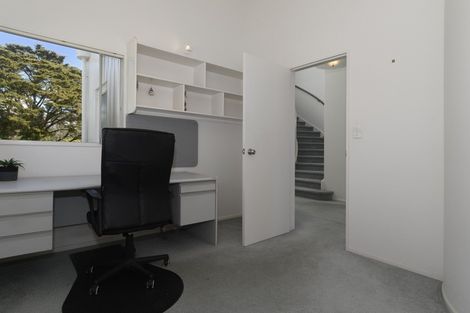 Photo of property in 10 Ashwood Grove, Omokoroa, 3114