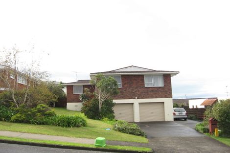 Photo of property in 24 Haseler Crescent, Howick, Auckland, 2014