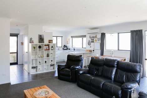 Photo of property in 43 Cobblestone Road, Kakanui, Oamaru, 9495