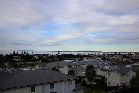Photo of property in 48 Panorama Heights, Orewa, 0931