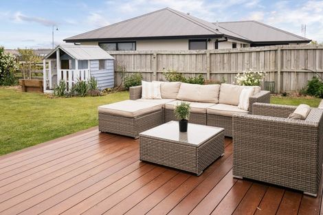 Photo of property in 4 West Bay Place, Huntingdon, Ashburton, 7774