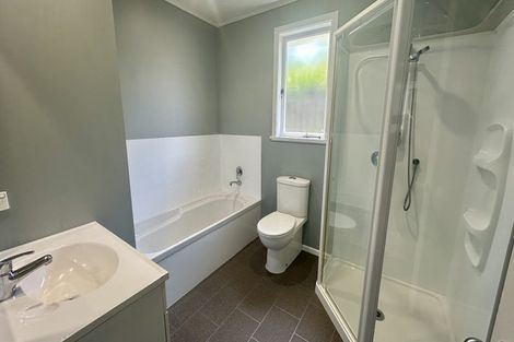 Photo of property in 13 Lucinda Place, Glen Eden, Auckland, 0602