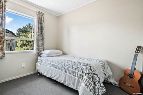 Photo of property in 5 Malibu Grove, Bayview, Auckland, 0629