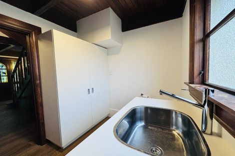 Photo of property in 37 Helmores Lane, Merivale, Christchurch, 8014