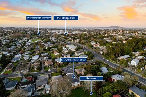 Photo of property in 6a Blenheim Street, Glenfield, Auckland, 0629