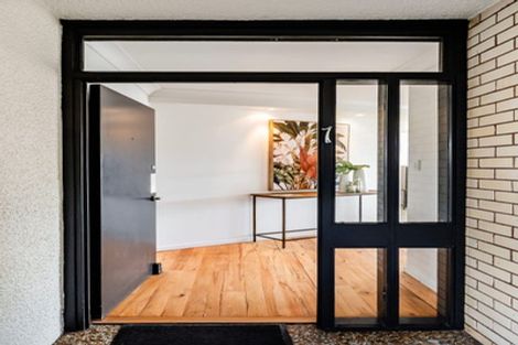 Photo of property in 1/5 Selwyn Avenue, Mission Bay, Auckland, 1071