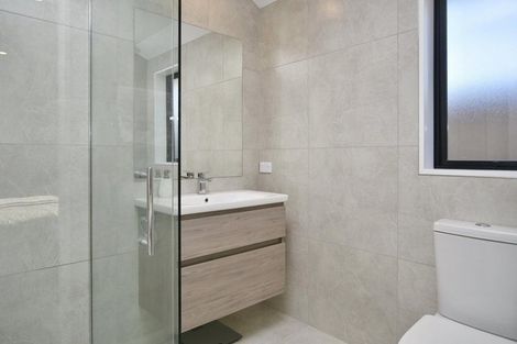 Photo of property in 3 Woodford Avenue, Woodend, 7610