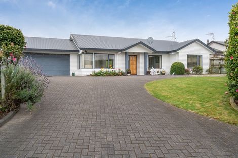 Photo of property in 2/4 The Grove, Nukuhau, Taupo, 3330