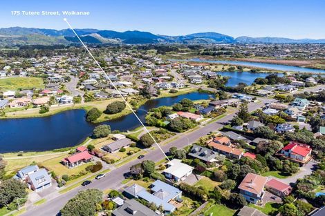 Photo of property in 175 Tutere Street, Waikanae Beach, Waikanae, 5036