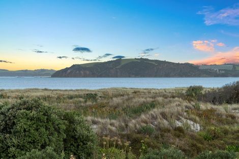 Photo of property in 4 Lagoon Way, Omaha, 0986