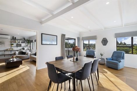 Photo of property in 1/52 Pupuke Road, Hillcrest, Auckland, 0627