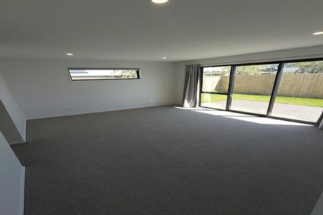 Photo of property in 21 Dray Place, Halswell, Christchurch, 8025