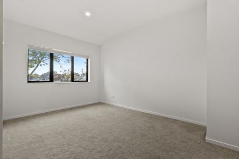Photo of property in 13c Edinburgh Avenue, Rosehill, Papakura, 2113