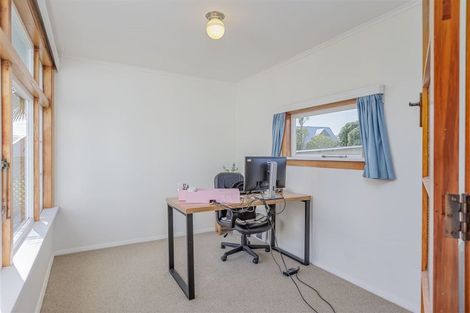 Photo of property in 2 Lansdowne Crescent, Lansdowne, Masterton, 5810