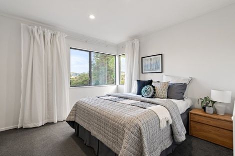 Photo of property in 7 Joseph Banks Drive, Whitby, Porirua, 5024