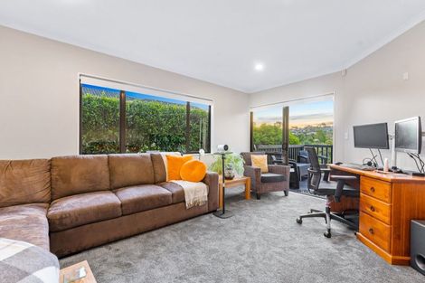 Photo of property in 4 Greenway Rise, Gulf Harbour, Whangaparaoa, 0930