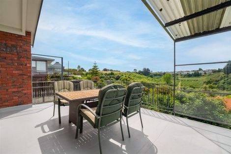 Photo of property in 215 Douglas Street, Highfield, Timaru, 7910