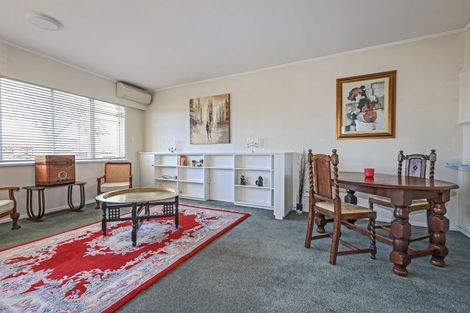 Photo of property in 310 Lyndon Road West, Hastings, 4122