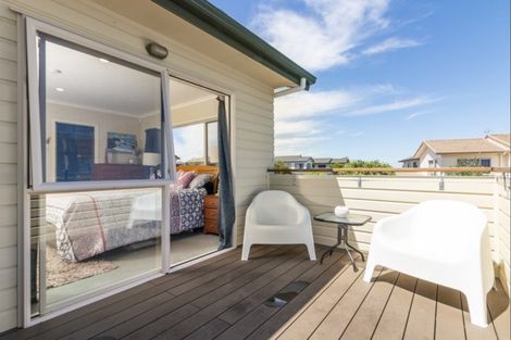 Photo of property in 25i Wellesley Road, Mangere Bridge, Auckland, 2022