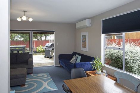 Photo of property in 87 Olliviers Road, Phillipstown, Christchurch, 8011