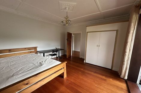 Photo of property in 343 Karori Road, Karori, Wellington, 6012