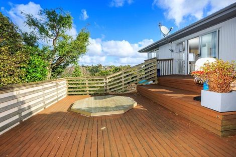 Photo of property in 95 Weatherly Road, Torbay, Auckland, 0630