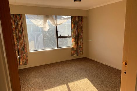 Photo of property in 12 Skerten Avenue, Hornby, Christchurch, 8042