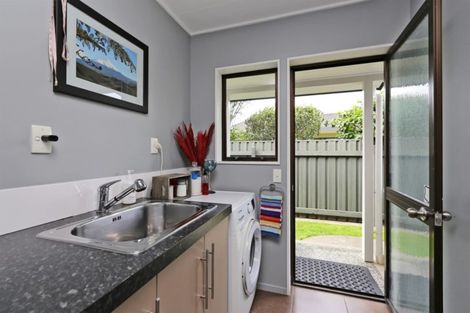 Photo of property in 1217 Louie Street, Parkvale, Hastings, 4122