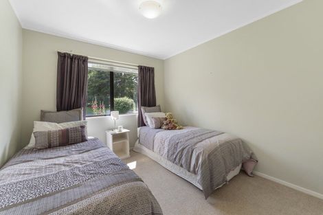 Photo of property in 40 Walton Avenue, Waikanae, 5036