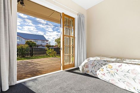 Photo of property in 33 Mako Mako Road, Levin, 5510