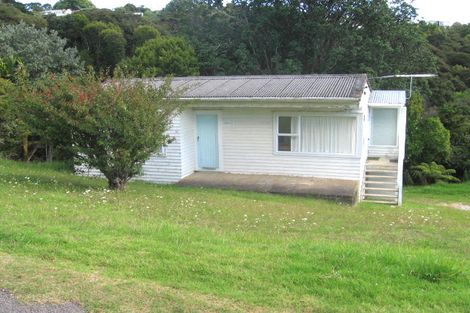 Photo of property in 30 Victoria Road North, Papatoetoe, Waiheke Island, 2025