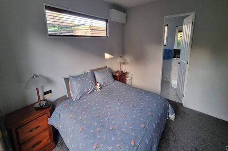 Photo of property in 7 Monterey Place, Parklands, Christchurch, 8083