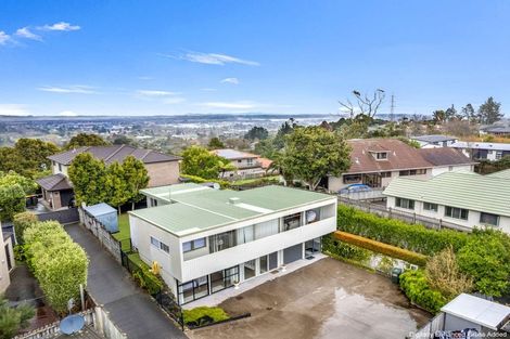 Photo of property in 247a Hill Road, The Gardens, Auckland, 2105