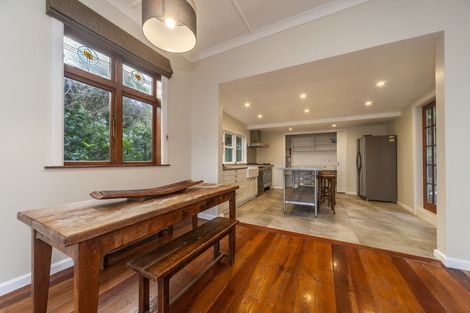 Photo of property in 196 Townsend Road, Miramar, Wellington, 6022