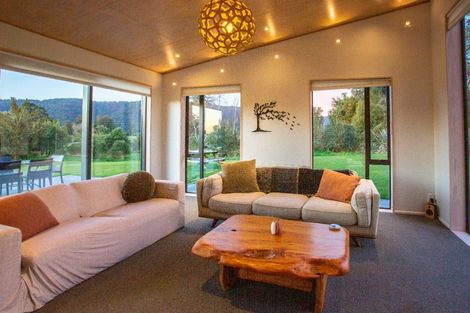 Photo of property in 7 Williams Drive, Fox Glacier, 7886