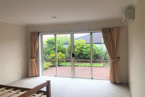 Photo of property in 14 Heyington Way, East Tamaki Heights, Auckland, 2016