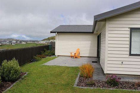 Photo of property in 10 Bickerton Rise, Churton Park, Wellington, 6037