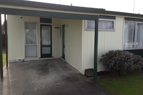 Photo of property in 77-81 Botanical Road, Takaro, Palmerston North, 4412