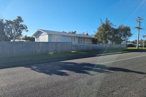 Photo of property in 110 Lancaster Road, Beach Haven, Auckland, 0626