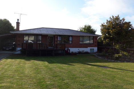 Photo of property in 2/127 Centreway Road, Orewa, 0931