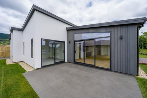 Photo of property in 38 Greenway Crescent, Hope, Richmond, 7020