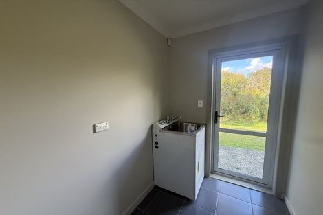 Photo of property in 111a Triangle Road, Massey, Auckland, 0614
