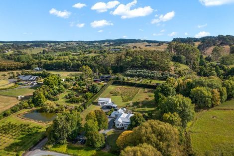 Photo of property in 1073 Kahikatea Flat Road, Waitoki, Kaukapakapa, 0871